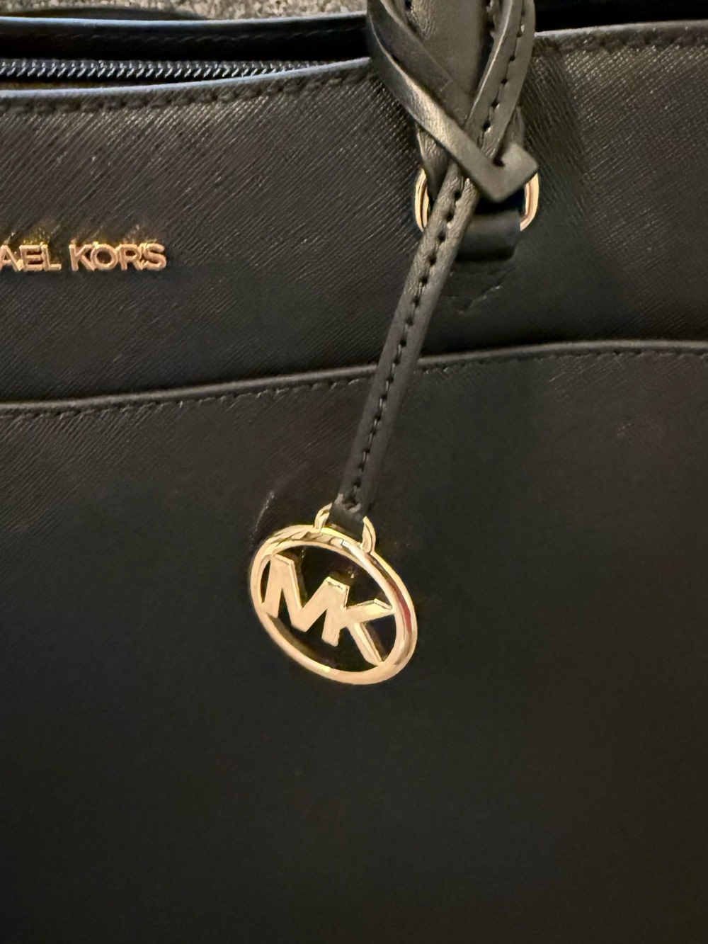 Michael Kors Jet Set Travel Large Saffiano Leather Pocket Tote Bag - Picture 3 of 9